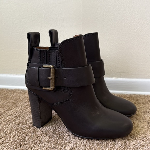 See by Chloe Buckle Black Leather SB Heeled Bootie - Picture 3 of 10